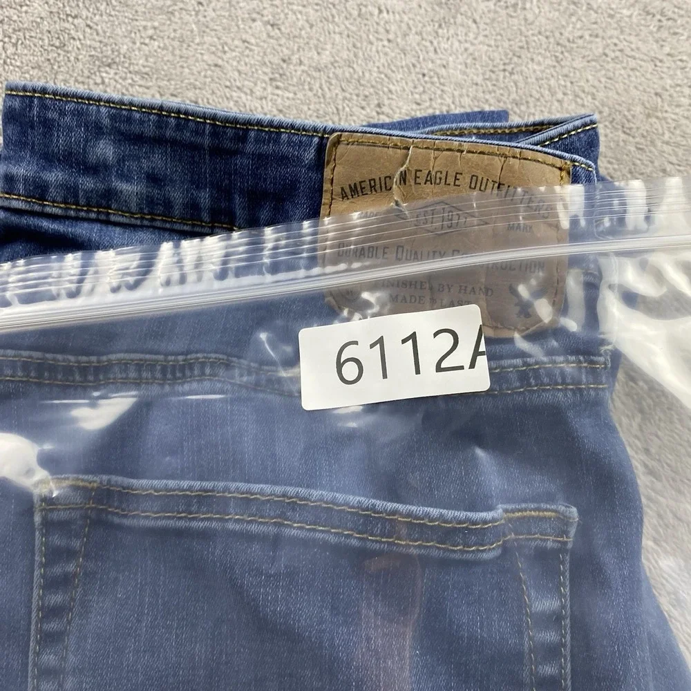 American Eagle Original Straight Jeans Mens Size 34x32 Blue Medium Wash